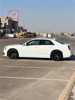 كرايسلر 300